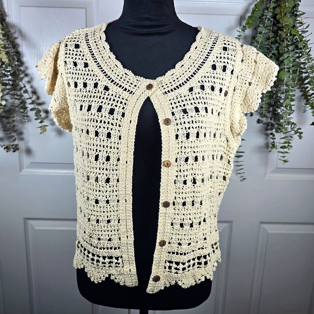 Ultra Pink Beige Crochet Open-Knit Wood Button Dainty Cardigan L